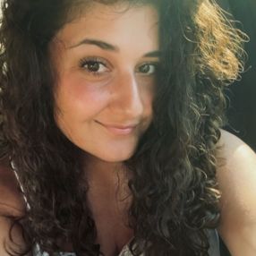 Miriam, Babysitter a Cinisi