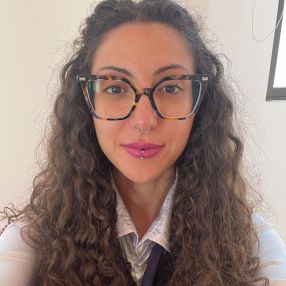 Deborah, Babysitter a Catania