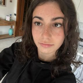 Elisa, Babysitter a Montecavolo