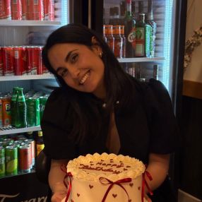 Lara, Babysitter a Cisliano