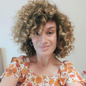 Elisa, Babysitter a Saronno