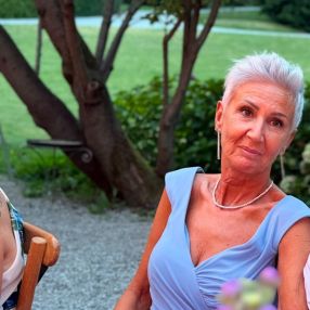 Simona, Babysitter a Castronno