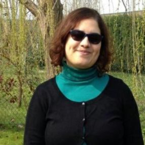 Rose, Babysitter a Fidenza