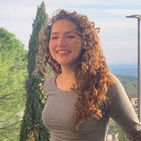 Cristina, Babysitter a San Mariano