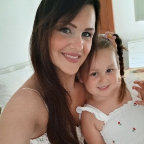 Martina, Famiglia a Acerra