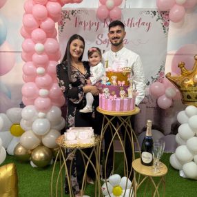 Fabiana, Famiglia a Napoli