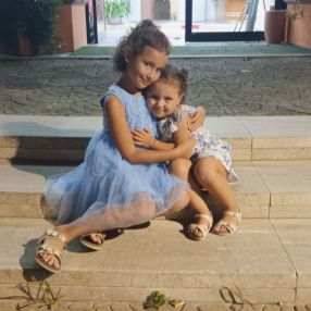 Veronica, Family in Pontedera