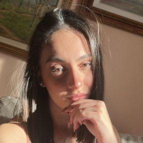 Chiara, Babysitter a Casalpusterlengo