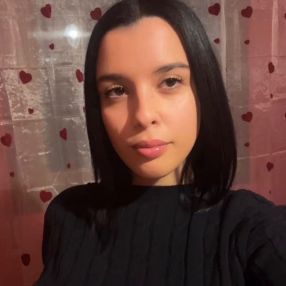 Lisa, Babysitter a Boara Pisani