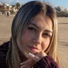 Carola, Babysitter a Nerviano
