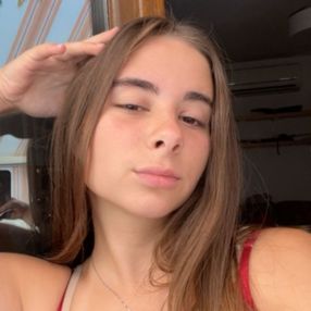 Maddalena, Babysitter in Adria