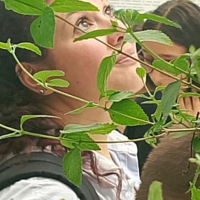 Chiara, Babysitter a Riano
