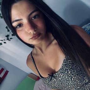 Angelica, Babysitter a Provincia di Reggio Emilia