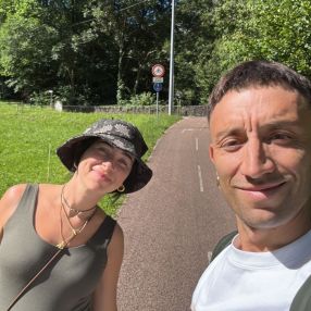 Edoardo, Famiglia a Pietrasanta