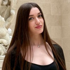 Valentina, Babysitter a Morciano di Romagna