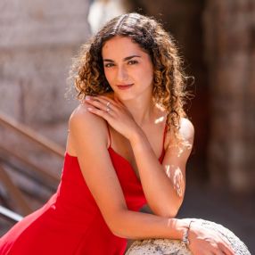 Matilde, Babysitter in Lazise