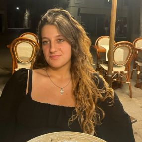 Sofia, Babysitter a Legnaro