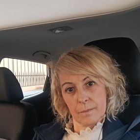 Sara, Babysitter a Magno