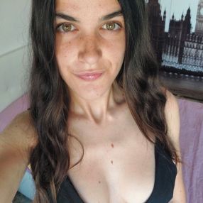 Elisa, Babysitter in Loano