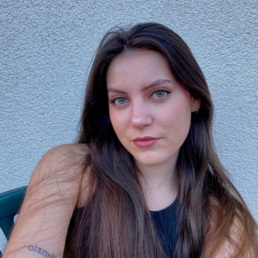 Anna, Babysitter in Artegna