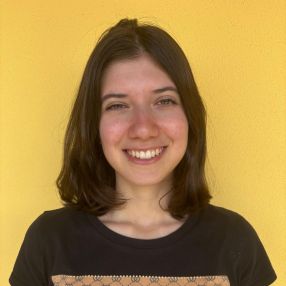 Rebecca, Babysitter a Borgo Ticino