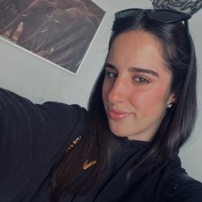 Giulia, Babysitter a Deruta