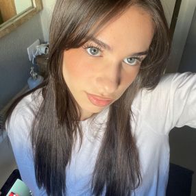 Nina, Babysitter a Provincia della Gallura Nord-Est Sardegna