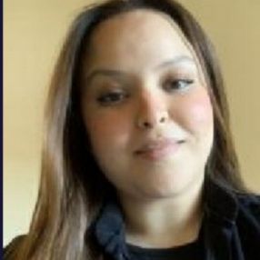 Rayen, Babysitter a Novi di Modena