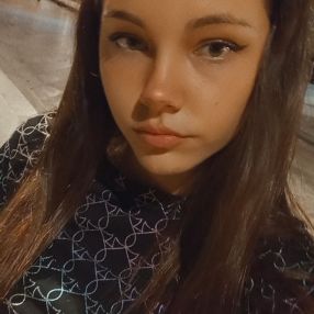 Jennifer mandalena, Babysitter in Enna