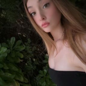 Aurora, Babysitter in Provincia di Pordenone