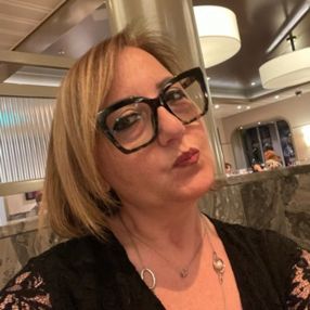 Catia, Babysitter a Castel Frentano