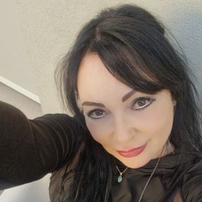 Giusy, Babysitter a Provincia di Lecce