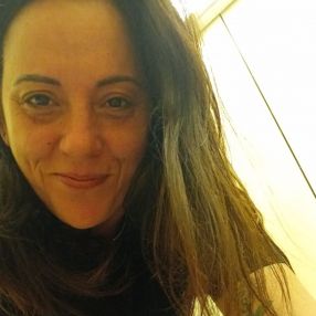 Licia, Babysitter a Alzano Lombardo