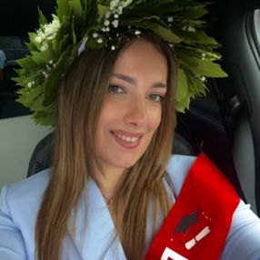 Giada, Babysitter a Tollo