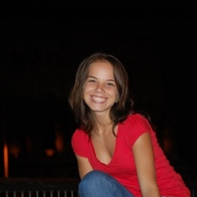 Loredana, Babysitter a Appignano