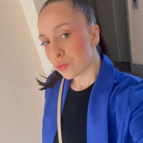 Sofia, Babysitter in Dronero