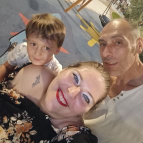 Jessica, Famiglia a Falconara Marittima