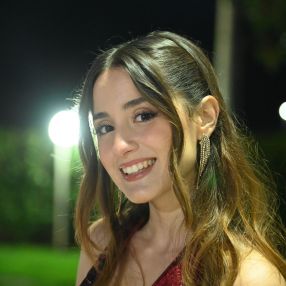 Giulia, Babysitter a Pineto