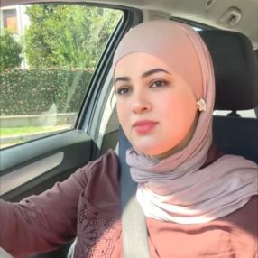 Hajer, Babysitter a Cavezzo