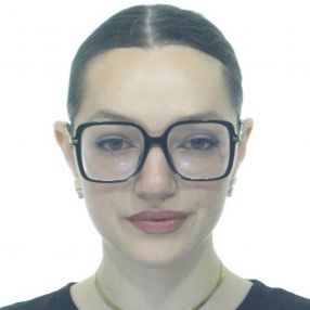 Sara, Babysitter in Nova Milanese
