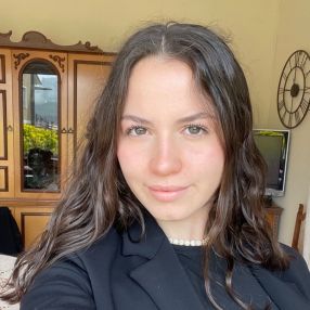 Sofia, Babysitter a Novafeltria