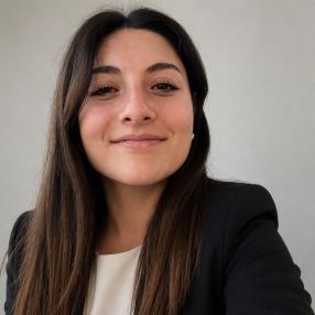 Diletta, Babysitter a Senigallia