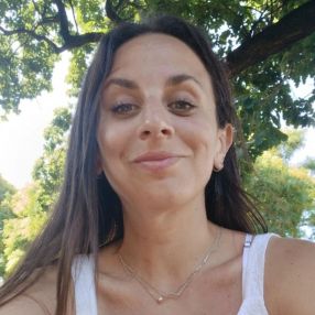 Micaela, Babysitter in Bari