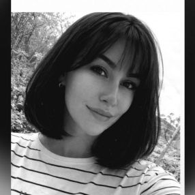 Alexandra, Babysitter a Olgiate comasco