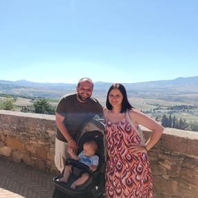 Erika, Famiglia a Ponsacco