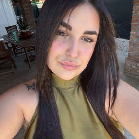 Arianna, Babysitter a Quinzano D'oglio