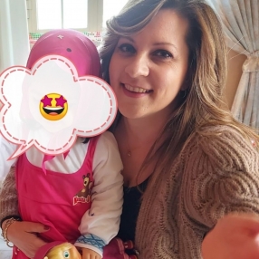 Valentina, Babysitter a Sant'angelo In Villa-giglio