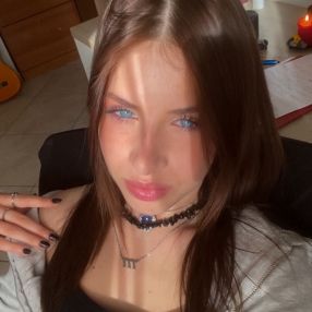 Valentina, Babysitter a Monteprandone