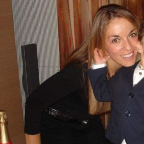 Cinzia, Babysitter a Giovinazzo