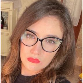 Elvira, Babysitter in Ficarazzi